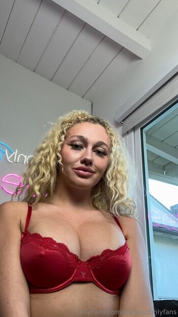 🔥 Wereouronlyfans leaked private photo uncensored full