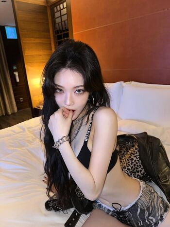 🔥 Womenk pop page leaked private photo uncensored full