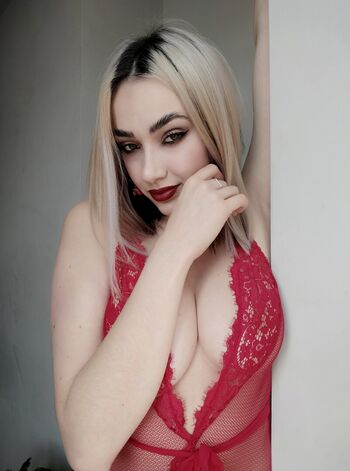 🔥 Xenia model page leaked private photo uncensored full