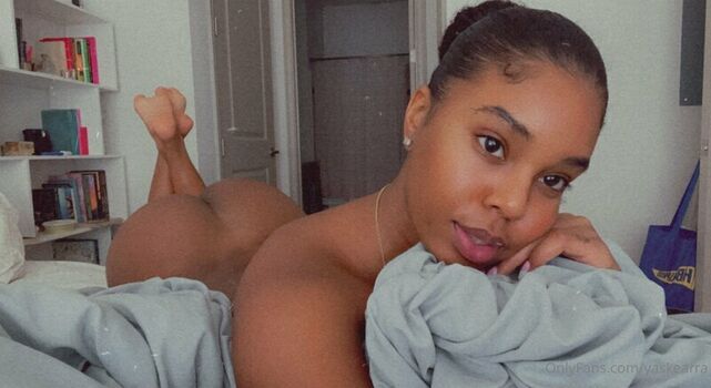 🔥 Yasmeen kearra page leaked private photo uncensored full