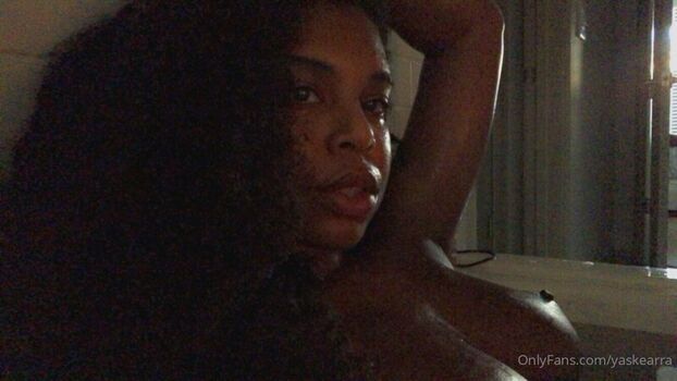 🔥 Yasmeen kearra page leaked private photo uncensored full