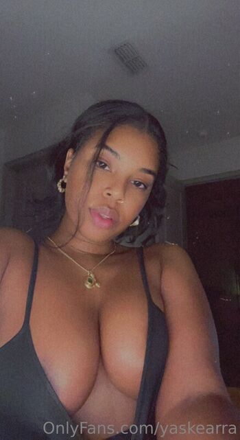 🔥 Yasmeen kearra page leaked private photo uncensored full