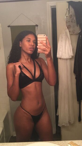 🔥 Yasmeen kearra page leaked private photo uncensored full