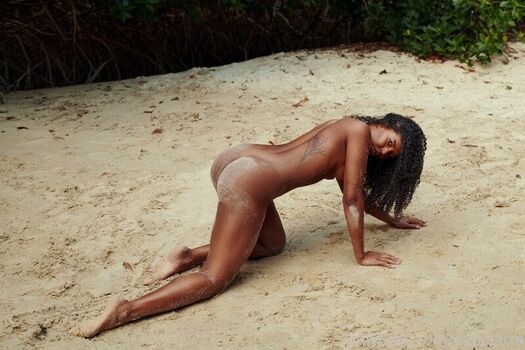 🔥 Yasmeen kearra page leaked private photo uncensored full