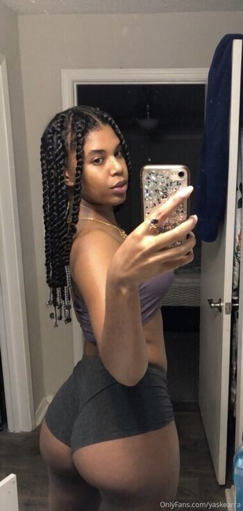🔥 Yasmeen kearra page leaked private photo uncensored full