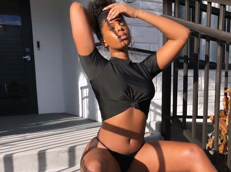 🔥 Yasmeen kearra leaked private photo uncensored full