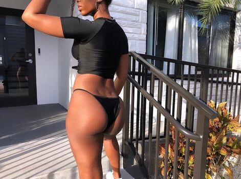 🔥 Yasmeen kearra leaked private photo uncensored full