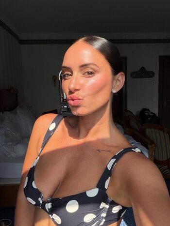 🔥 Yesjulz  page leaked private photo uncensored full