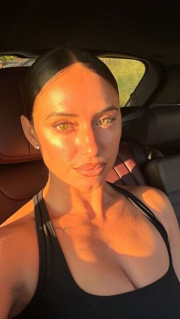 🔥 Yesjulz  page leaked private photo uncensored full