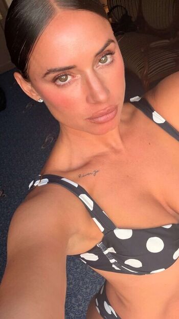 🔥 Yesjulz  page leaked private photo uncensored full