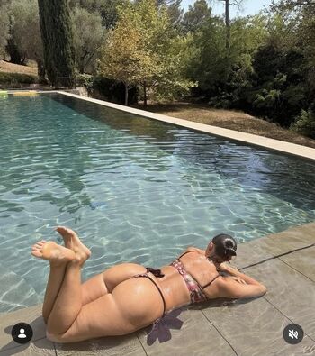 🔥 Yesjulz  page leaked private photo uncensored full