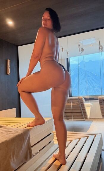 🔥 Yesjulz  page leaked private photo uncensored full