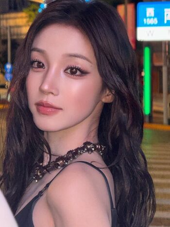 🔥 Yuqi leaked private photo uncensored full