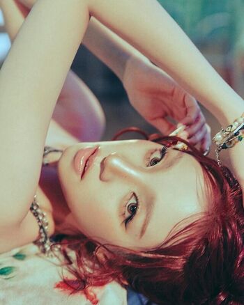 🔥 Yuqi leaked private photo uncensored full