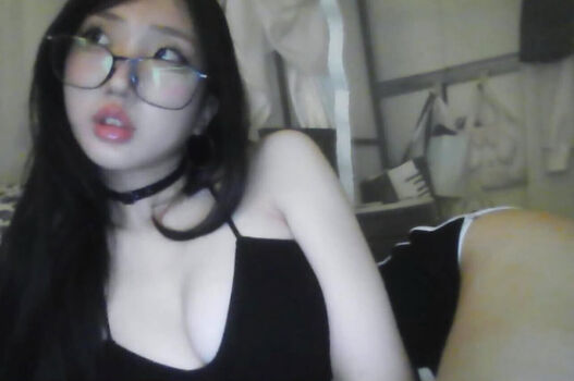 🔥 Yurasweb  page leaked private photo uncensored full