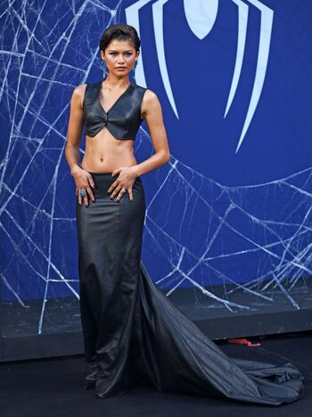 🔥 Zendaya page leaked private photo uncensored full