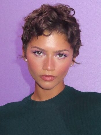 🔥 Zendaya page leaked private photo uncensored full