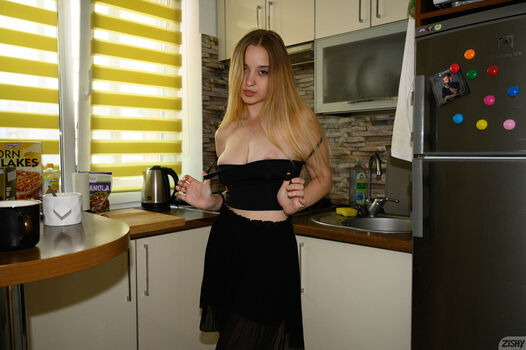 🔥 Zishy leaked private photo uncensored full