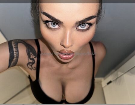🔥 Zusjeofficial  page leaked private photo uncensored full
